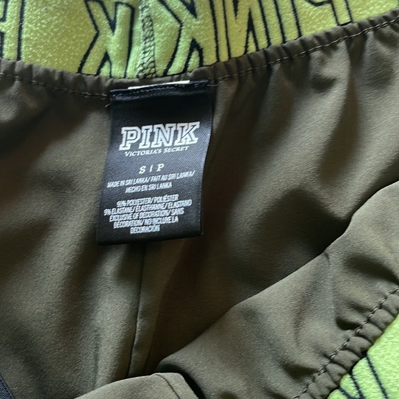 Small Pink Victoria’s Secret activewear shorts - Picture 3 of 3
